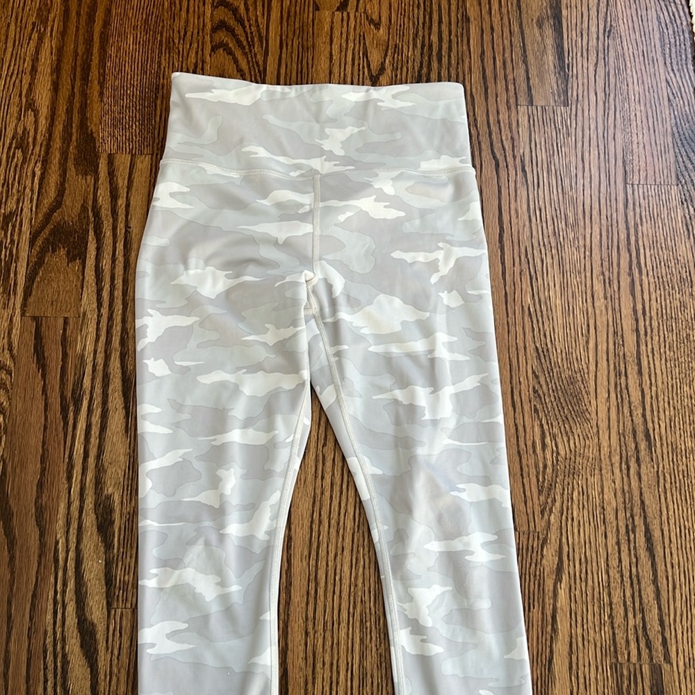 Athleta camo 7/8 tights